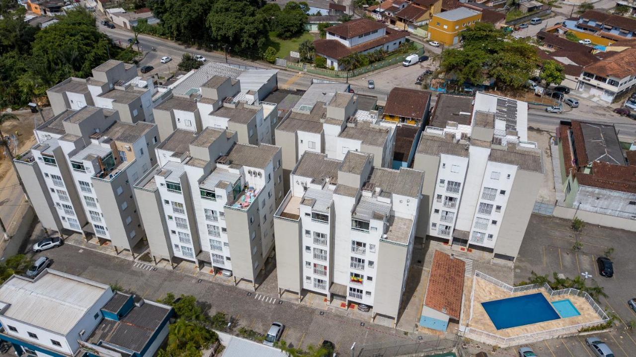 Jardim Das Palmeiras, Piscinas, Lazer, Estacionamento Coberto, Prox. Praia Grande 우바투바 외부 사진